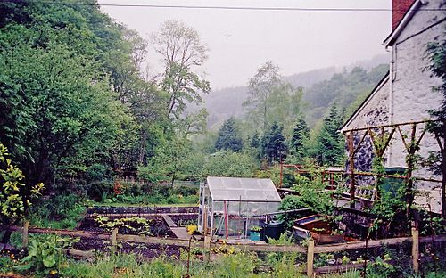 Drws-y-Nant railway station